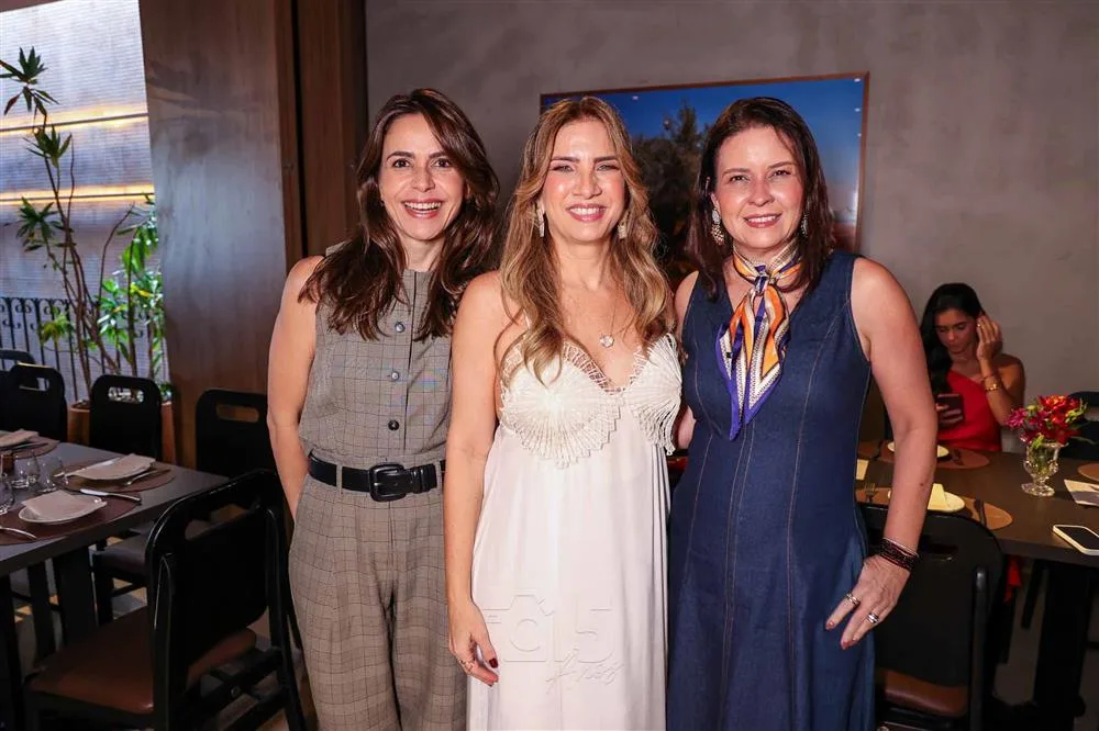 Camila Fernandes, Karmilse Marinho e Rocaia Dutra
