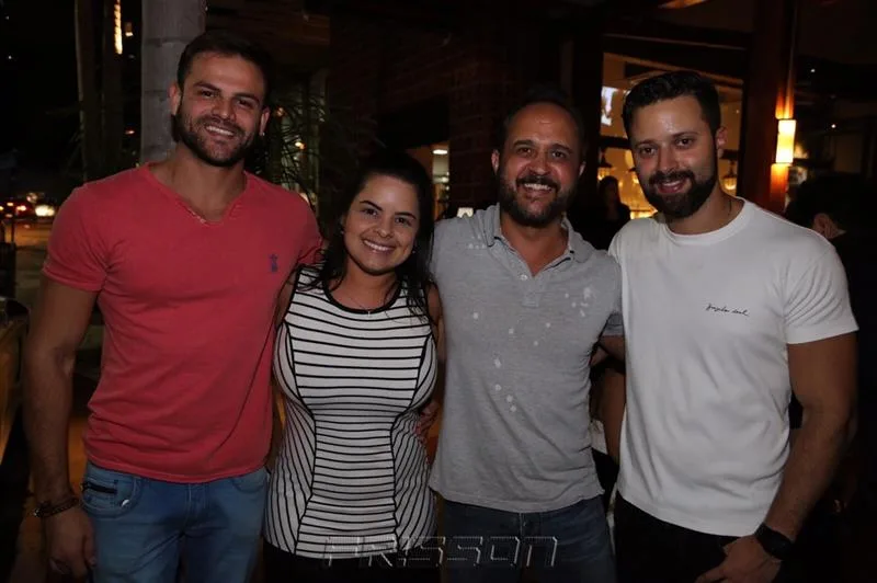 Thiago Marques, Renata Ferreira, Evandro Melo e Daniel Eleutério