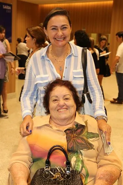 Betania Alves e Luisa Gomes