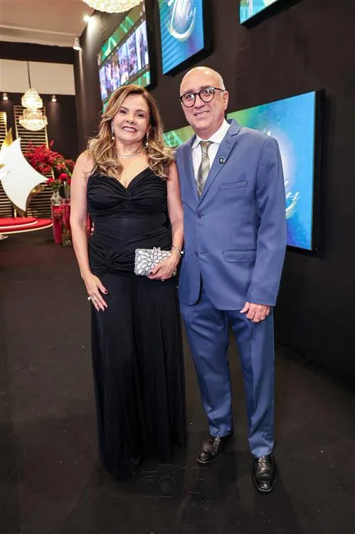 Ana Valéria e Ivon Teixeira