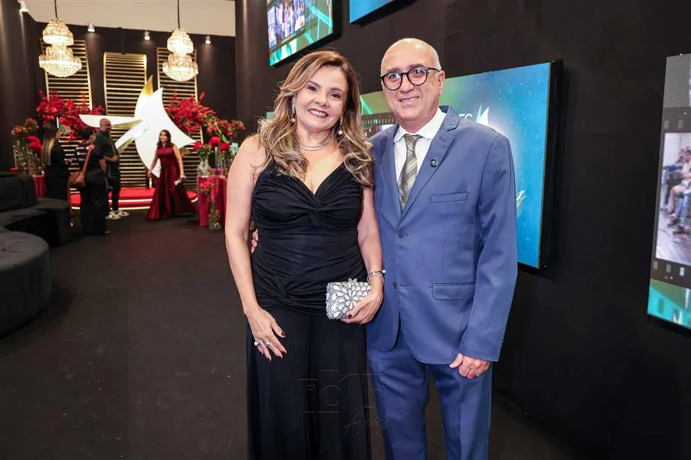 Ana Valéria e Ivon Teixeira