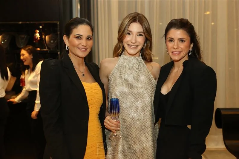 Aline Pinho, Karol Stocklow e Tatiana Machado