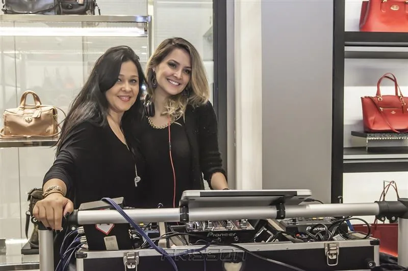 Cláudia Sanches e Dj Eve Mendes