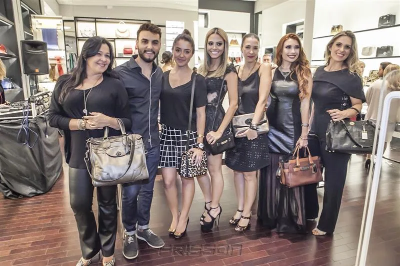 Cláudia Sanches, Bruno Calaça, Eva Farah, Fê Sena, Tami Parramon, Edith Gomes e Rochele