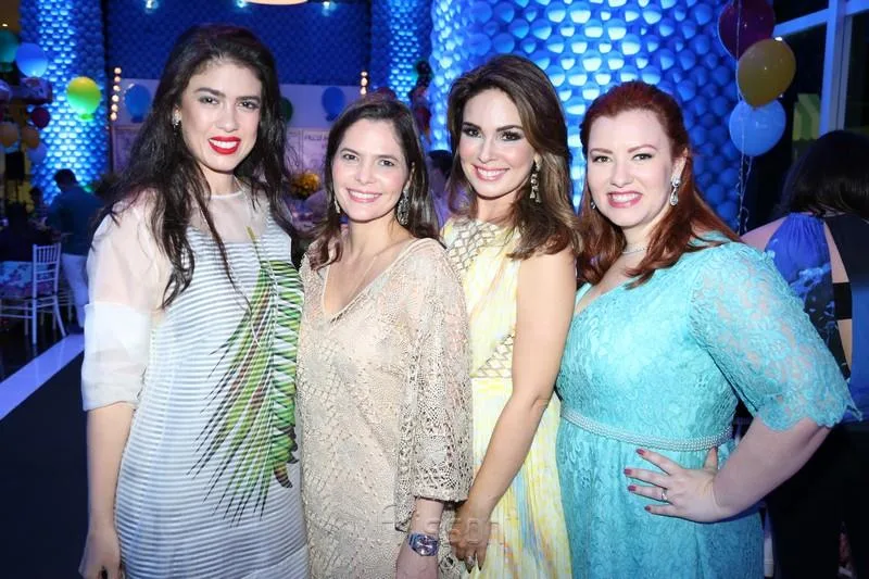 Mariana Viana, Cristiana Carneiro, Eveline Fujita e Aline Félix