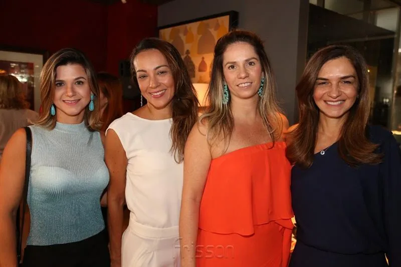 Aline Vasques, Carolina Albuquerque, Carol Picanço e Cristina Brasil