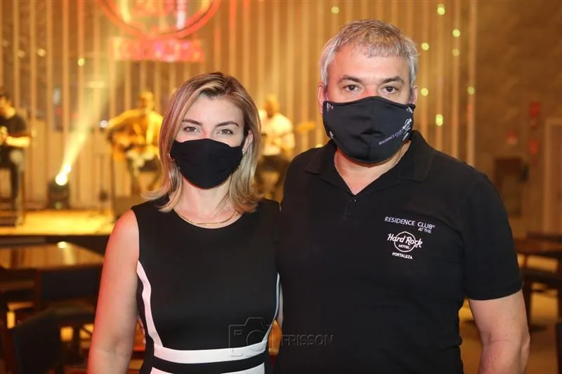 Mariana Dias e Wagner Vasconcelos