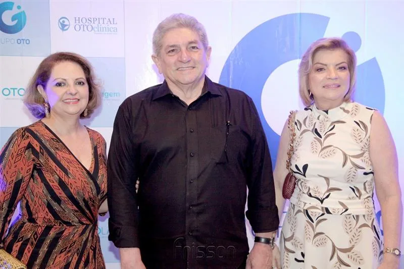 Adelia, Paulo Magalhaes e Nadia Moreira