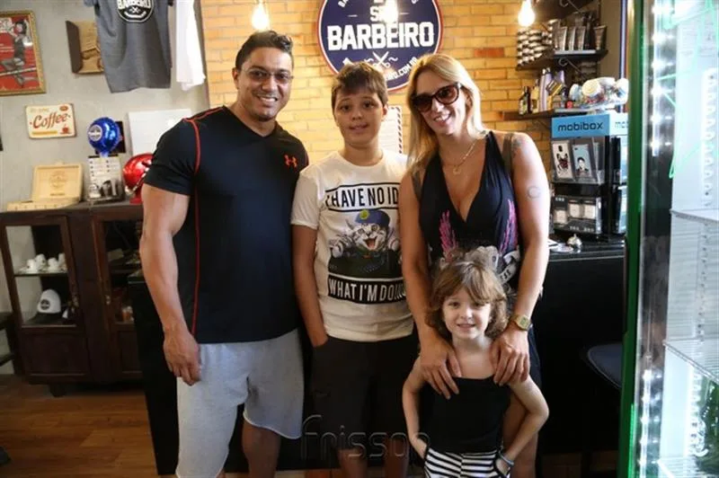 Cleyton Teixeira, Ryan Gabriel, Priscila e Ana Clara Fagundes