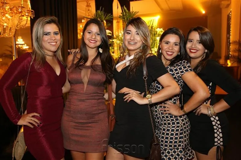 Andresa Dias, Gabriela Oliveira, Marcia Cordeiro, Juliana Braga e Viviane Lopes