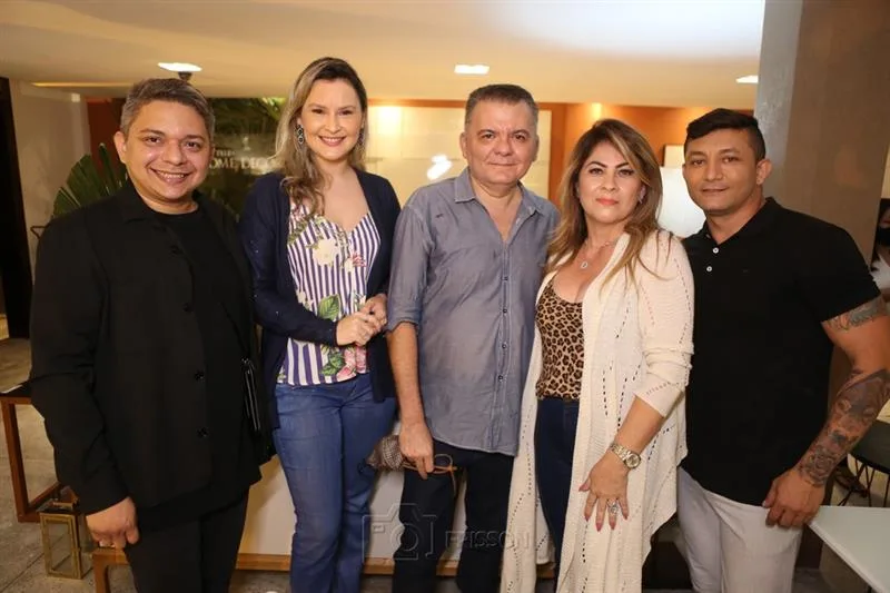Carlos Zaranza, Fabiana Stanck, Omar Albuquerque, Jaqueline Martins e Ednardo Castro