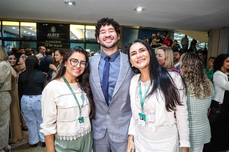 Cris Barbosa, Yuri Passos e Jacqueline Assunção