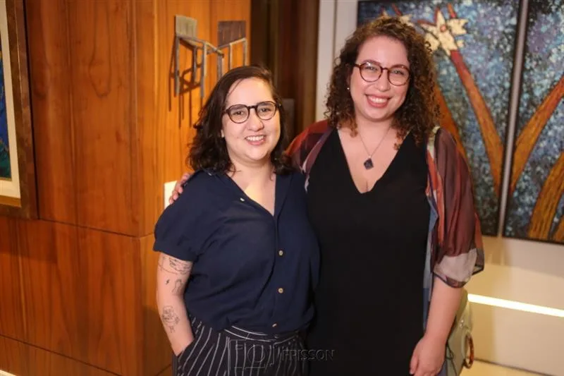 Azuhli e Bárbara Barros