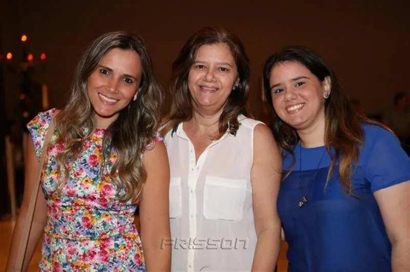 Erica Mesquita, Cláudia e Amanda Albuquerque