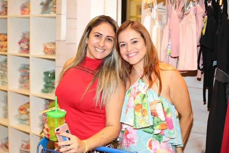 Gleice Mendes e Vivian Duarte