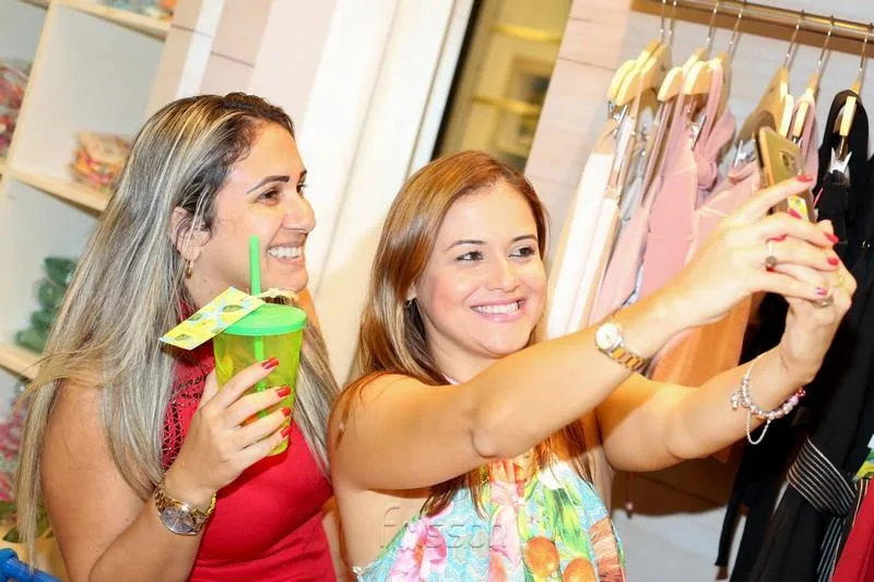 Gleice Mendes e Vivian Duarte
