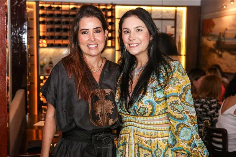 Ana Vládia Sales e Fernanda Sousa
