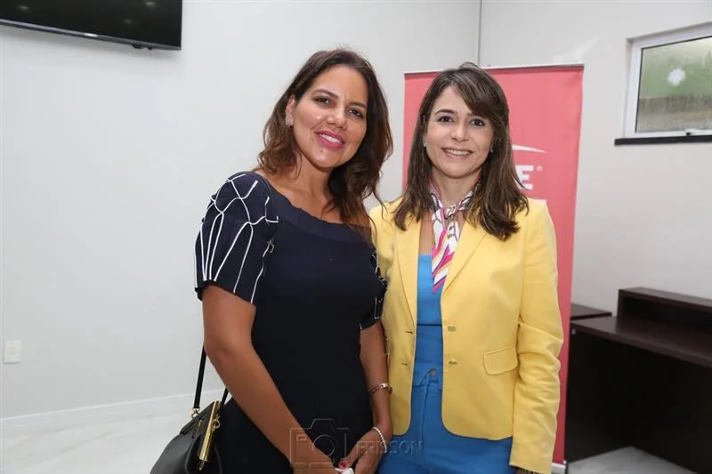 Ana Carolina Fontenele e Camila Benevides