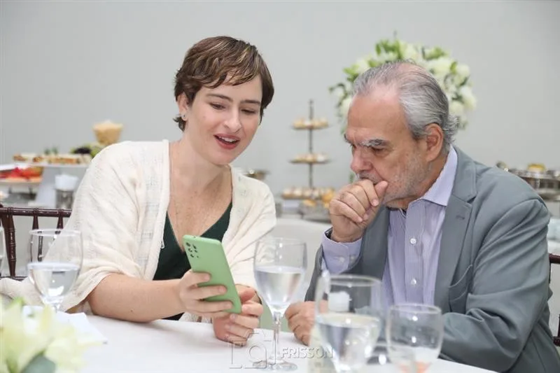 Bia Fiúza e Max Perlingeiro