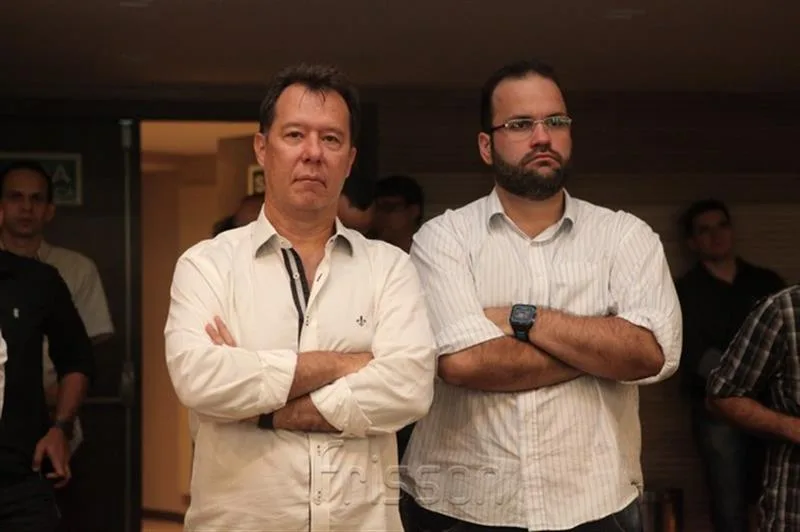 Carlos Fujita e Carlos Hernesto