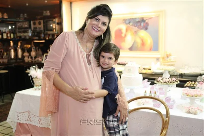 Michelinne e Arthur Pinheiro