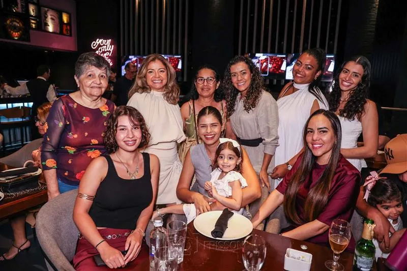 Aniversário Andrea Tavares