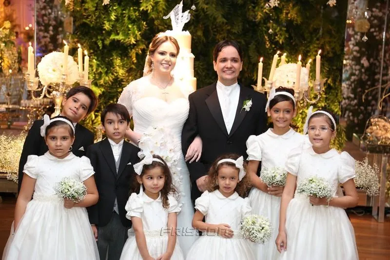 Casamento de Paulo Eliezer e Mirela Macedo