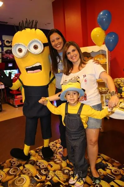 Aline Frazão, Danielly Portela e Gui