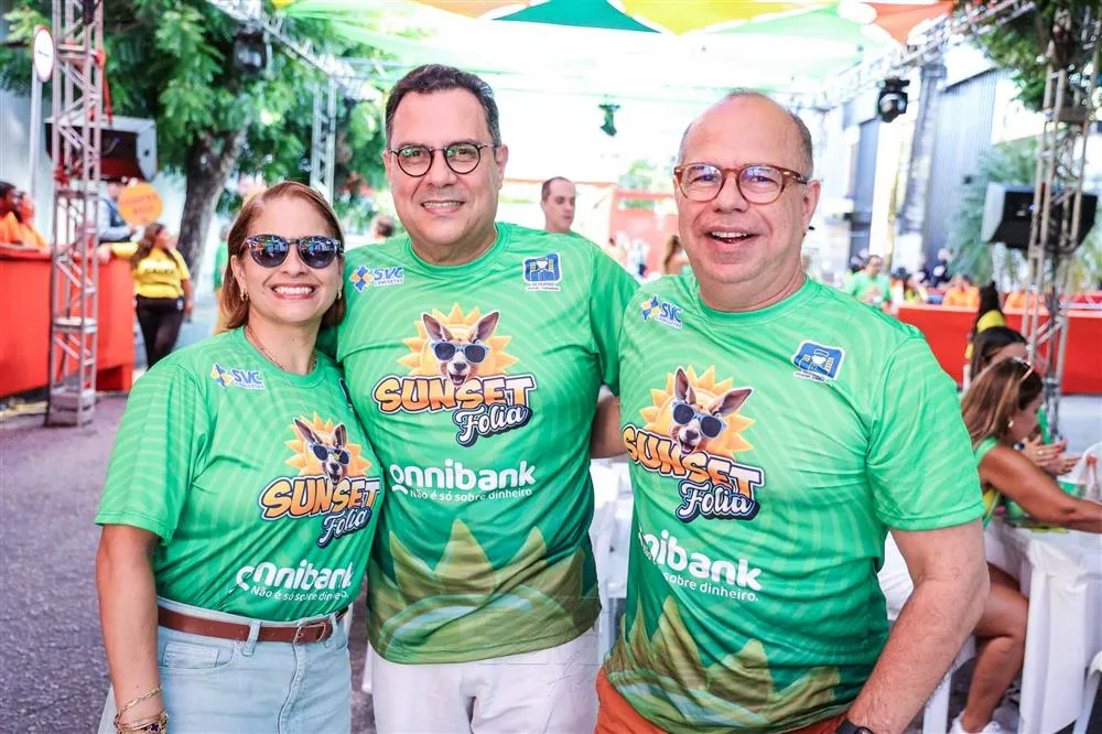 Carol Magalhães, Marcelo Pereira e Marcio Menezes