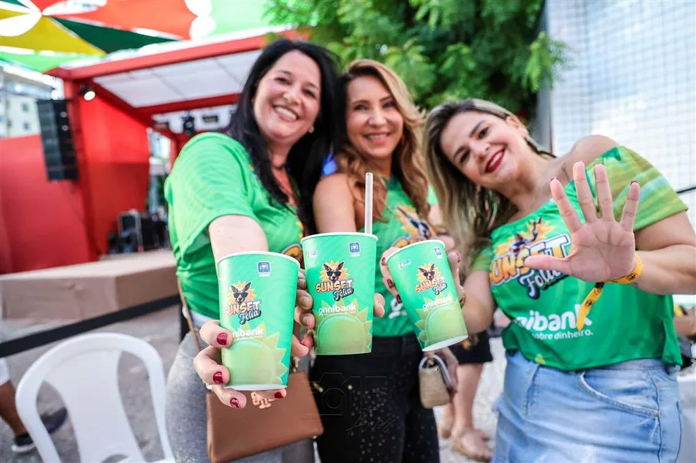 Deborah Aguiar, Georgia Vasconcelos e Camila Athayde