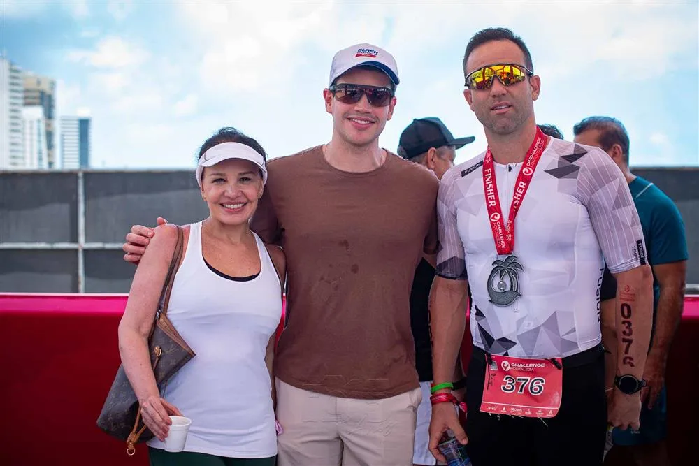 Andreia Oliveira, Victor Rola e Gabriel Browne
