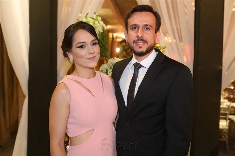 Aline e Edilson Santana