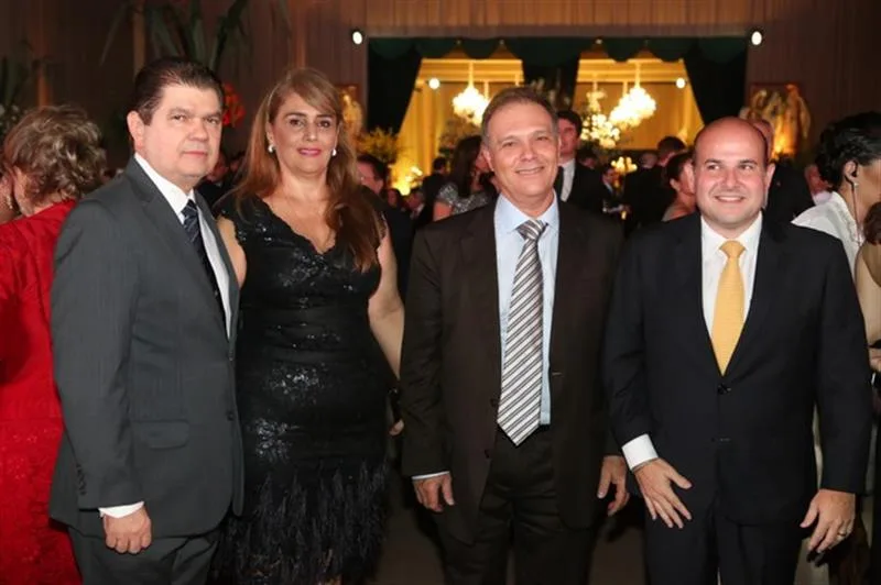 Mauro Filho e Marisa, José Carlos Pontes e Roberto Cláudio