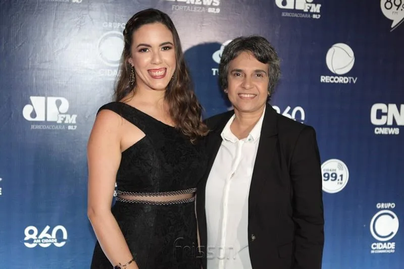 Carol Veras e Helo Sales