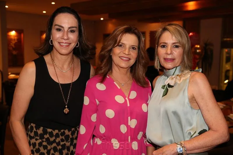 Cristiane Ary, Geni Correia Lima e Isabel Machado