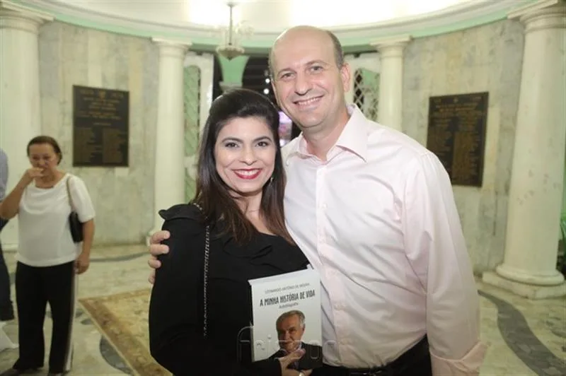Denise e Henrique Casselli
