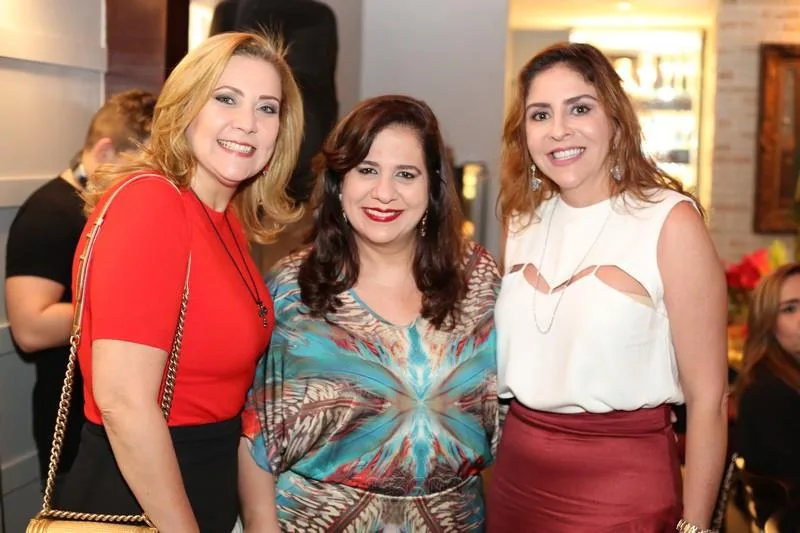 Andréa Delfino, Martinha Assunção e Cristiane Faria