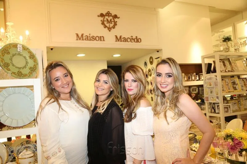 Fabiana Montauto, Liliane Veloso, Raquel Macedo e Vladia Borella