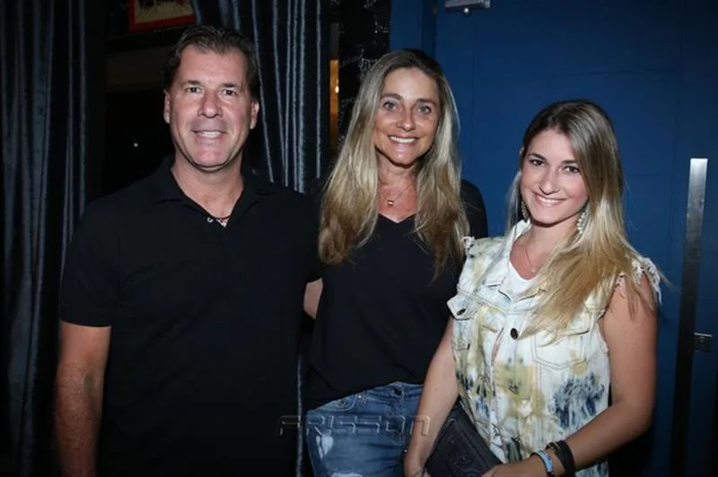 Arthur, Célia e Bruna Magalhães