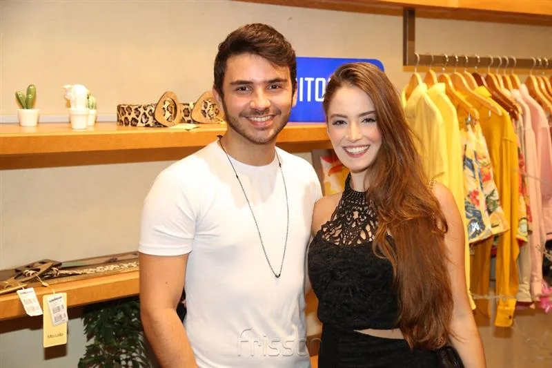 Lucas Reffo e Paula Roberta