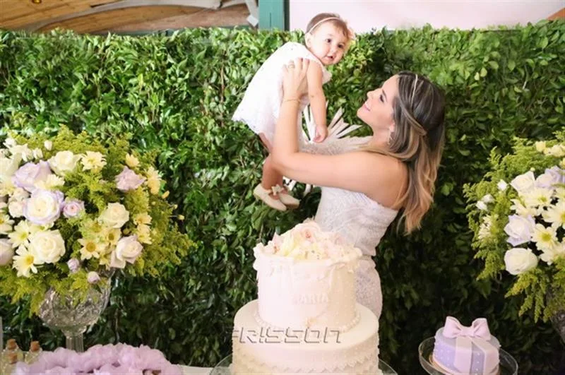 Maria e Juliana Barros