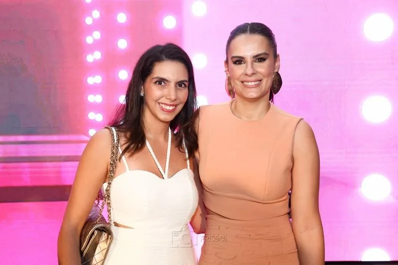 Carla Laprovitera e Deborah Bandeira