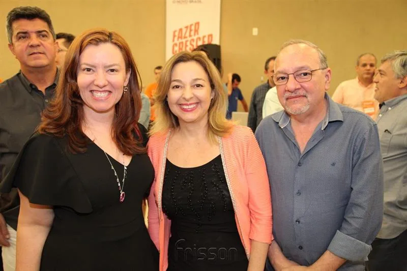 Aline Barroso, Leonisse Holanda e Wagner Barbosa