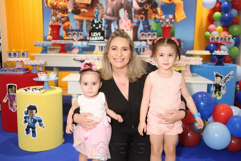 Aline, Alessandra e Alice Alves