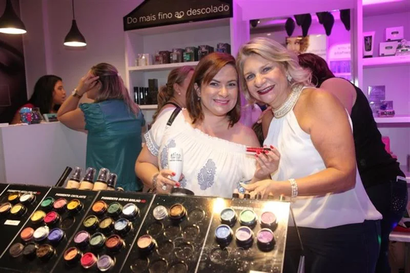 Briane de Castro e Rosângela Dias