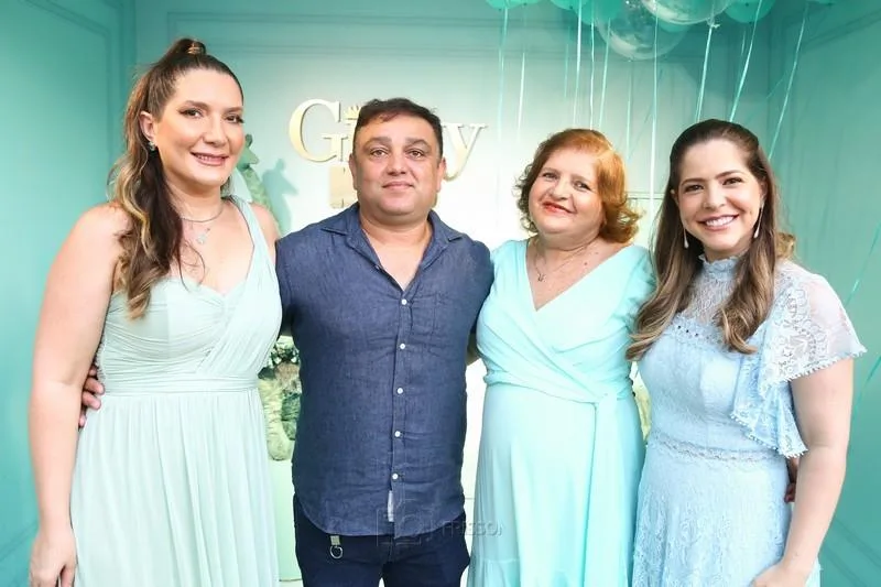 Bruna e Mairton Meireles, Maria Amélia e Bianca Teixeira