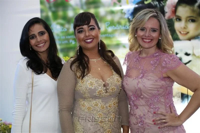 Thaci Bittencourt, Karla Macedo e Michelly Camelo