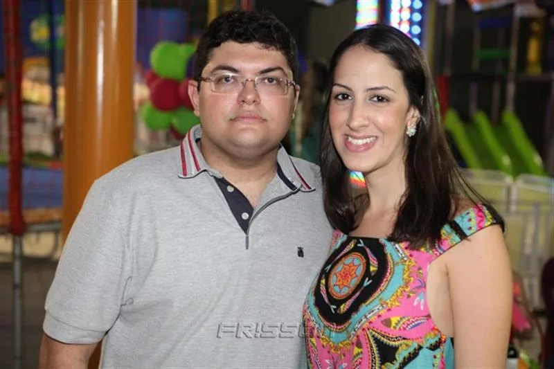Carlos Henrique e Camila Gondim