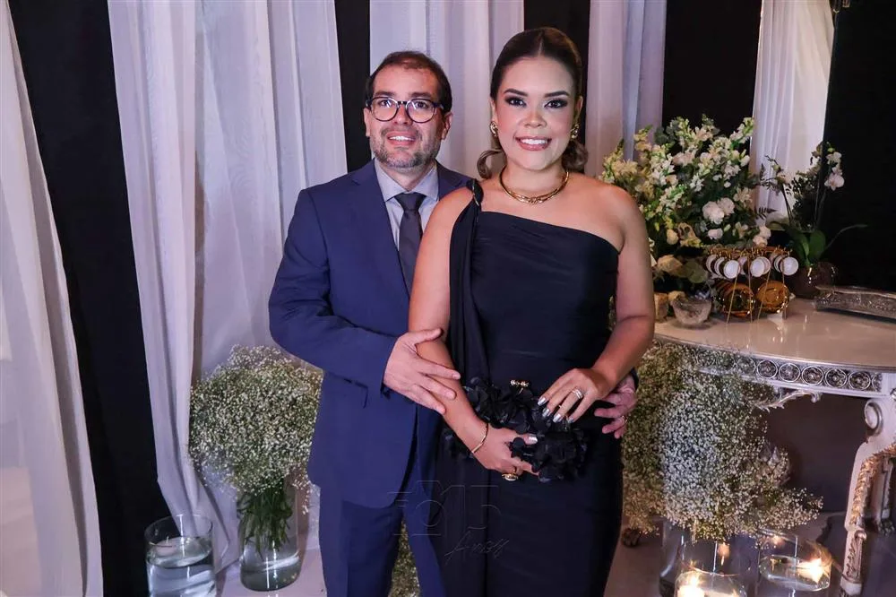 Auteredo Castro e Jessica Moraes