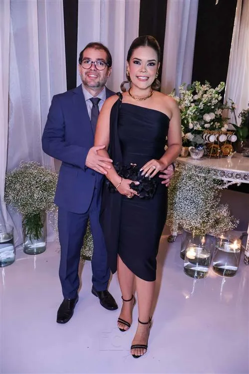 Auteredo Castro e Jessica Moraes